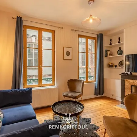 Le Coeur Townhouse Center 4 Guests